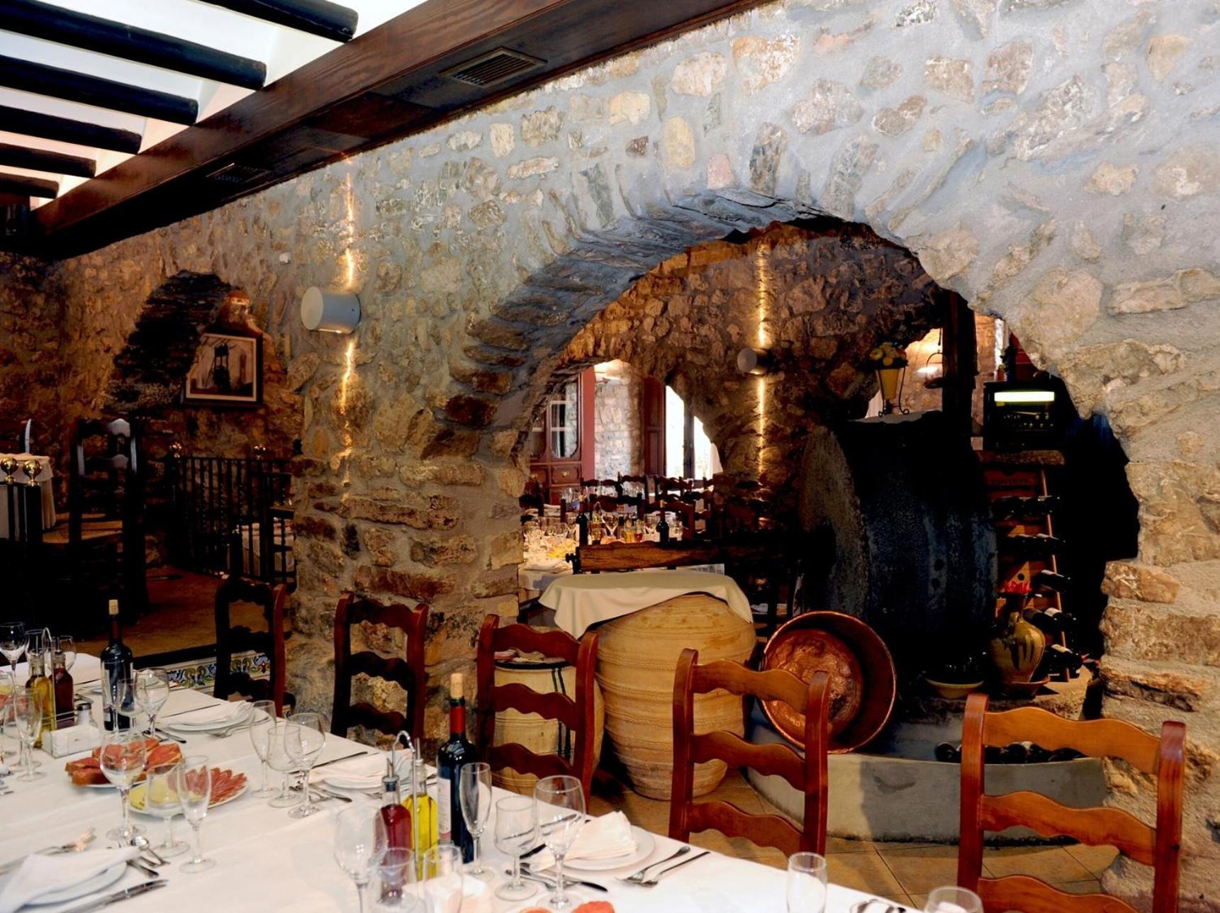 Hotel Restaurant Verdia Sueras Екстериор снимка