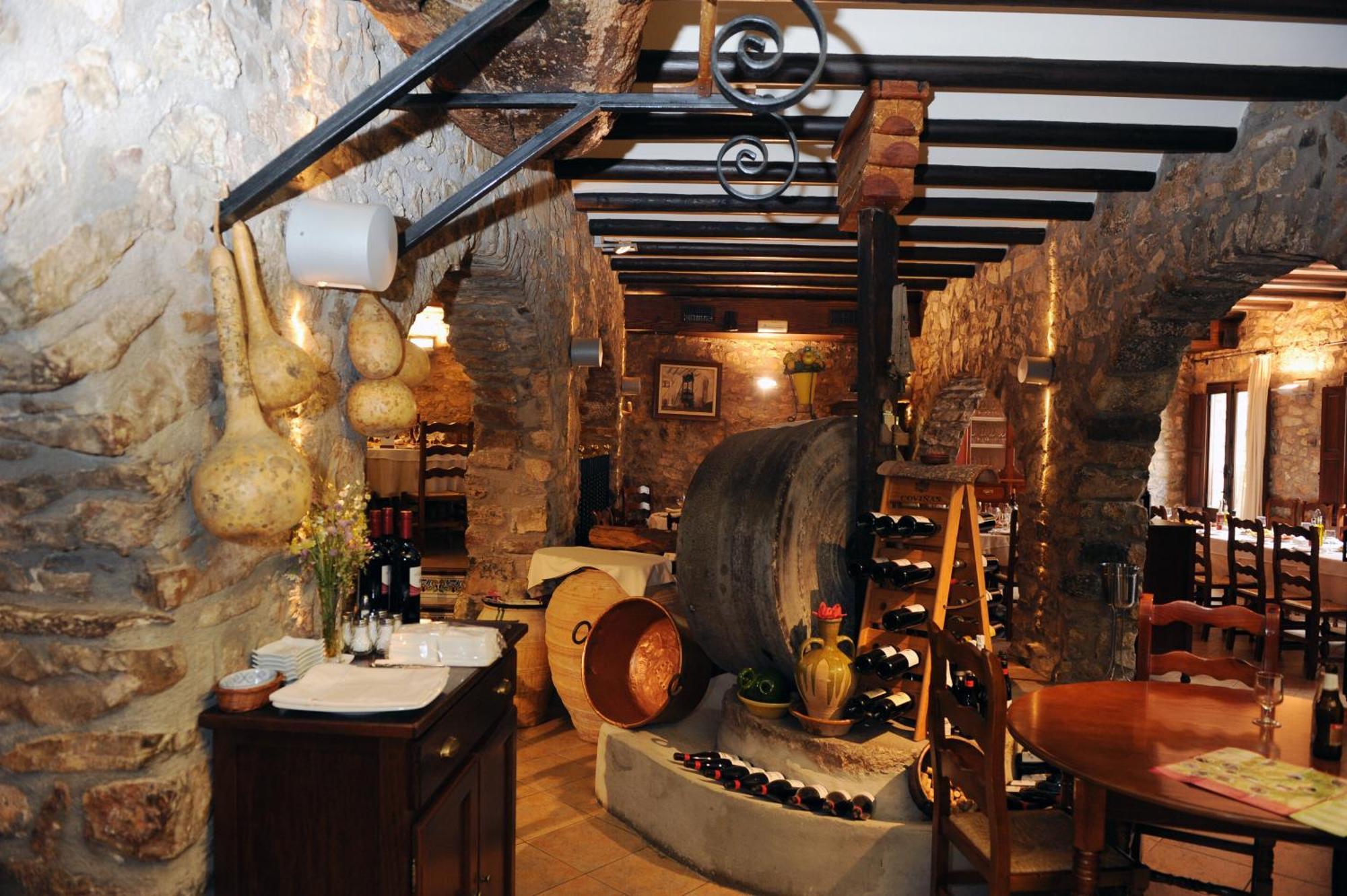 Hotel Restaurant Verdia Sueras Екстериор снимка