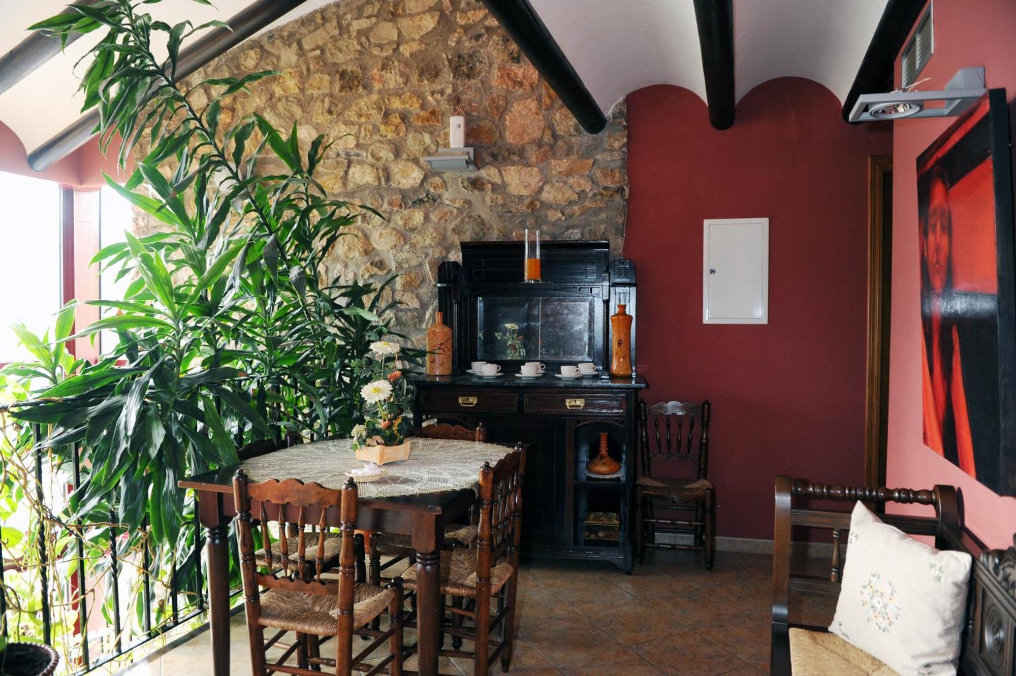 Hotel Restaurant Verdia Sueras Екстериор снимка